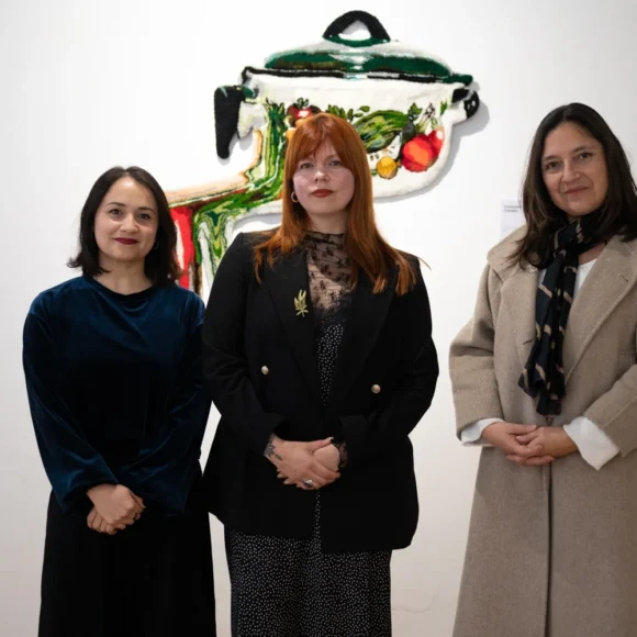 FOTO 1 “Un lugar habitual” invita a redescubrir el patrimonio cotidiano a través del arte textil